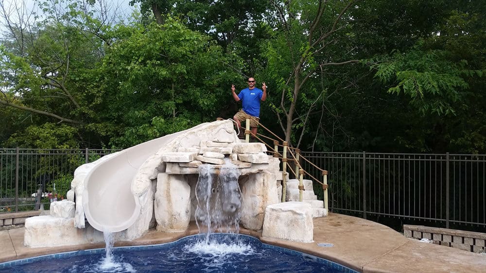 Component Grotto DesRochers Backyard Pools, Inc. out of IL